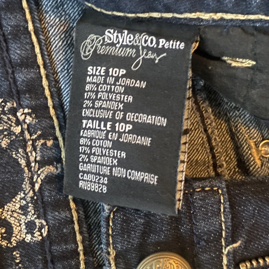 fina jeans med utsmyckning!!! - 91