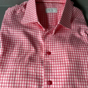 Eton - Slim storlek 42, ungefär Large I utmärkt skick 