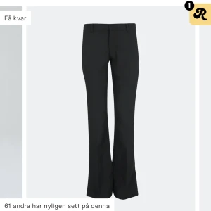 Kostymbyxor - Säljer nu dessa snygga kostymbyxor från Bikbok då jag inte använder de 💓 superfint skick, storlek 38