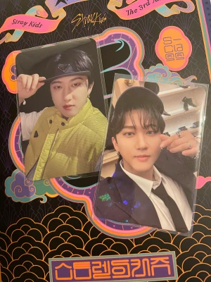 Skz changbin pobs - stray kids changbin pobs photocard. priset står i € på sista sidan, frakten är 15kr. fler bilder o video skickas om intresserad. båda korten i bra skick!  tveka inte att höra av dig om du har frågor, kan sänka priset 💓