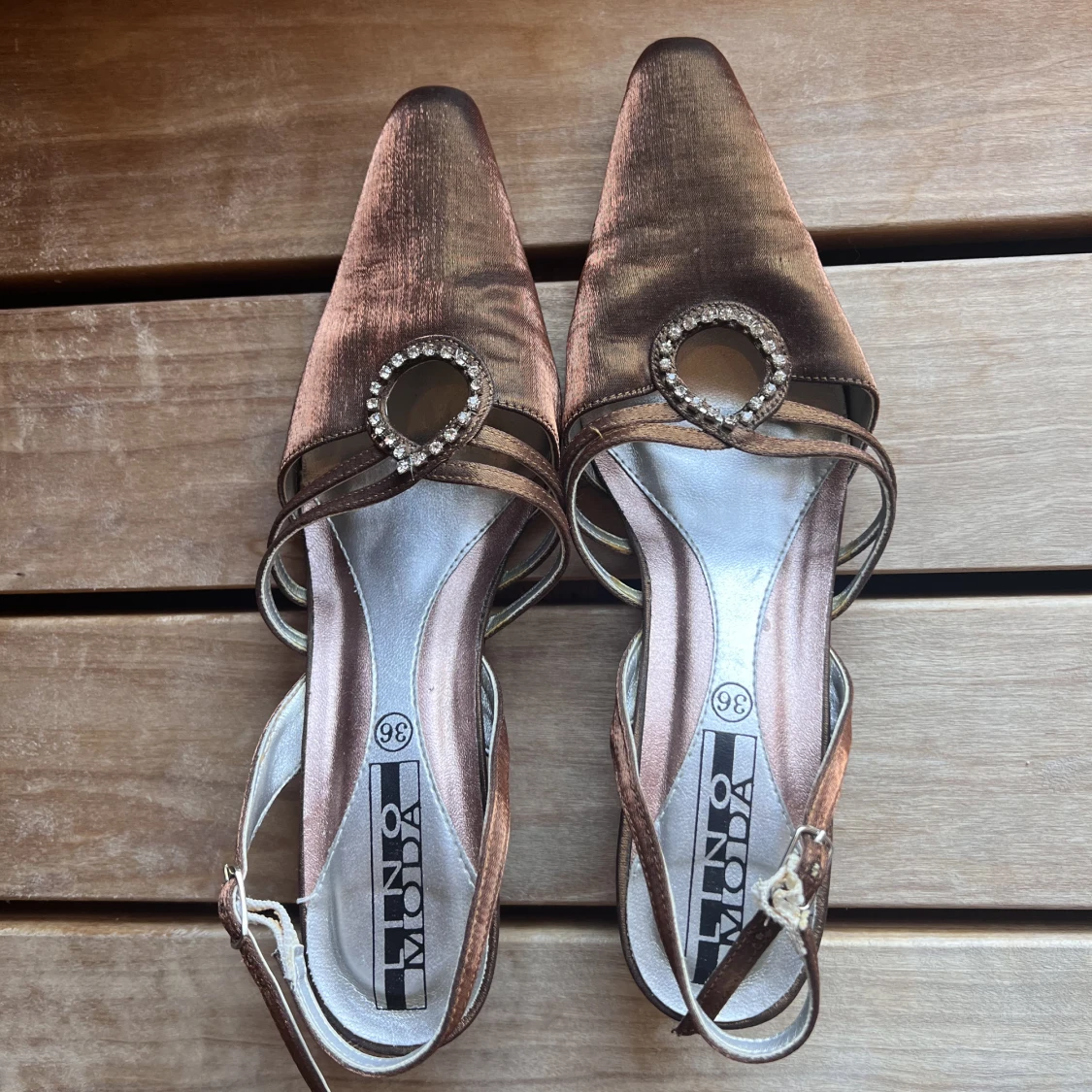 Brons-färgade miniheels