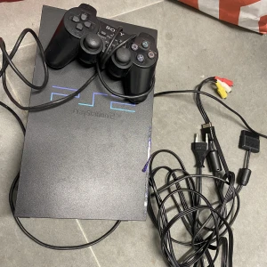 Ps2 - 2000kr med massa spel. 