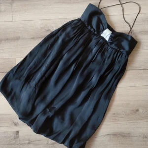 Fin klänning - Klänning som passar perfekt till middag och fest!