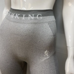 Nya Gymking träningsbyxor  - Helt nya Gymking träningsbyxor i storlek S. Jättefin passform och inga defekter. 