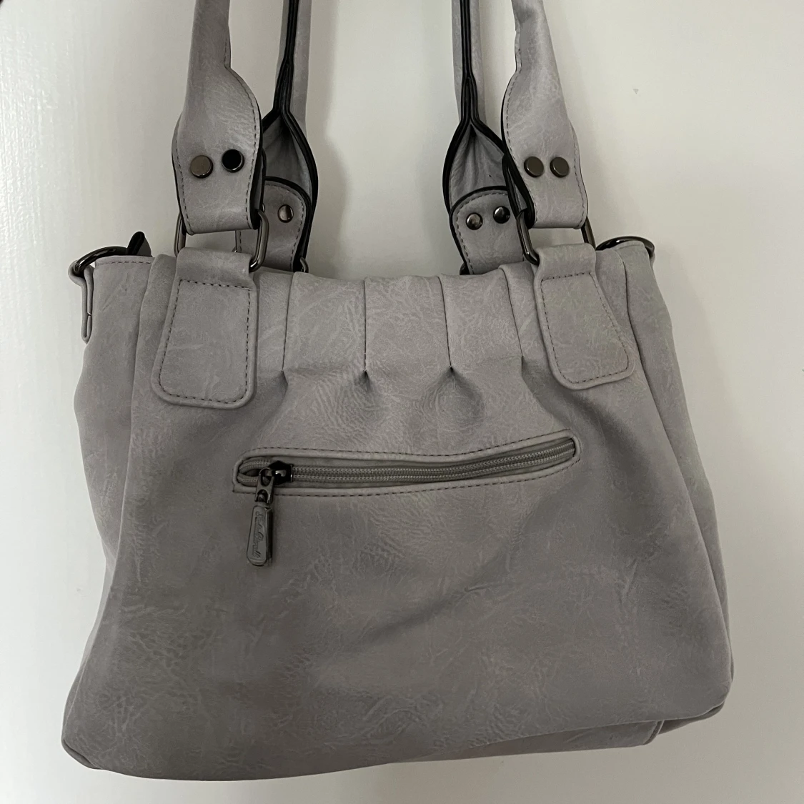 Söt väska från Julia Peralli - 90