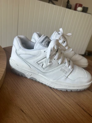 New balance 550 - Aldrig använda.  Slutsålda överallt!  