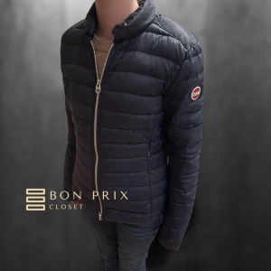 Colmar jacka  - Riktigt trevlig colmar jacka i nyskick⭐️ Passar 158-168.  Modellen på bilden är 158 cm  Skriv vid fler frågor eller funderingar🤝 