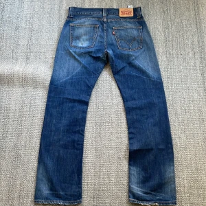 Levis 506 vintage  - Sjukt feta Levis 506 i snygg Fade! Size 32/32 sitter sjukt snyggt 