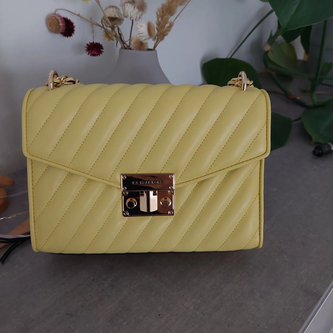 Äkta ny michael kors väska 