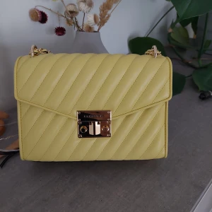 Äkta ny michael kors väska  - Äkta ny michael kors väska nypris 5500kr Prislapp kvar 