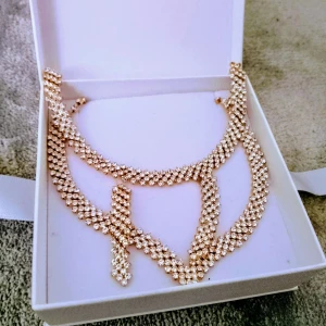 Fina smycken aldrig använd - Halsband, armband & örhängen inte äkta guld