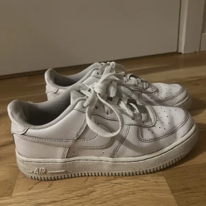 Nike air force 1 - Storlek 37,5