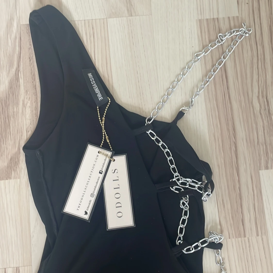 Svart klänning  - 91