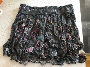 Odd Molly mini kjol - Den är använd en gång en sommar. Sen har den stått i garderoben.  Nyskick.