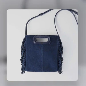 make väska i mocha - blå maje väska i mocha, storlek medium skulle jag säga. Nästan oanvänd. DM för mer bilder⚡️⚡️