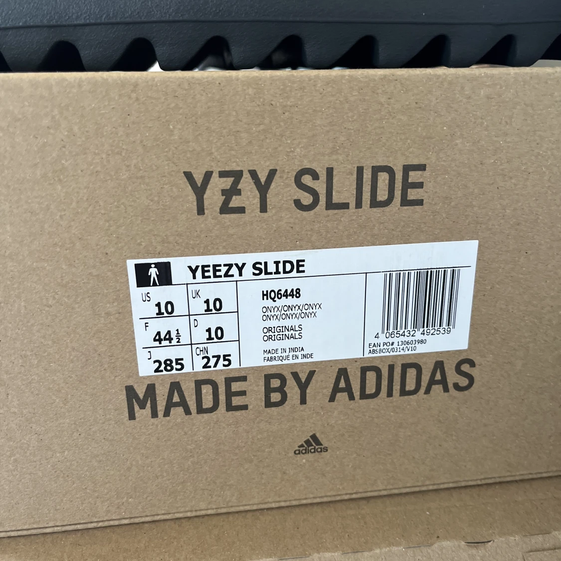 WTS Yeezy slide Onyx - 91