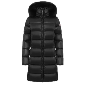 Colmar vinterjacka - Säljer denna fina colmar jackan med svart päls säljer då den inte kommer till användning jätte fin och är som oanvänd. Köpt för 5000