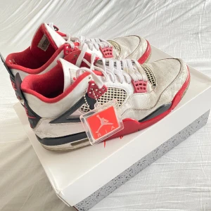 Jordan 4 - Jordan 4