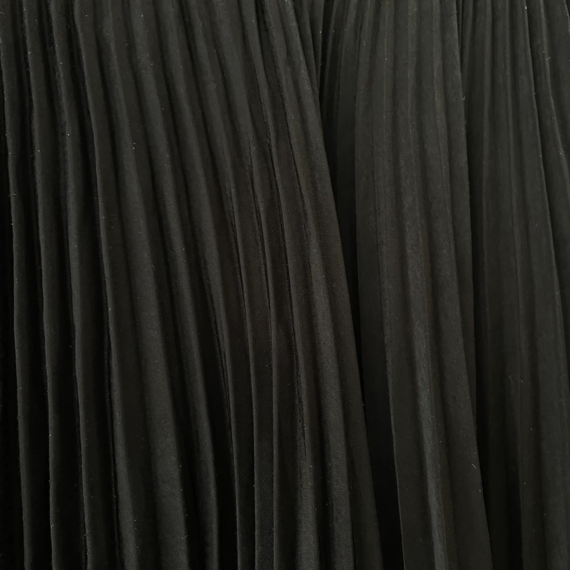 Svart långkjol - 90