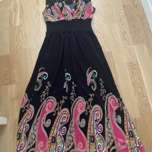 Sommarklänning  - Skön klänning för ljuva sommardagar. 