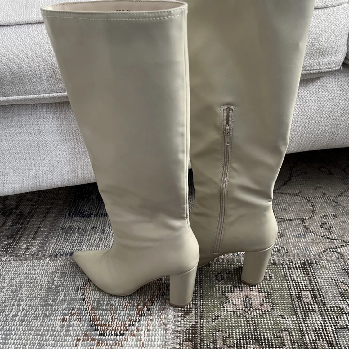 Bisnca x Nelly boots