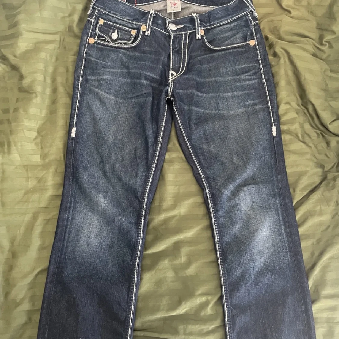 True religions - 90