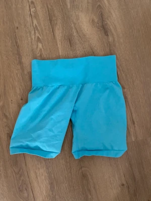 träningsshorts - Träningsshorts i storlek s