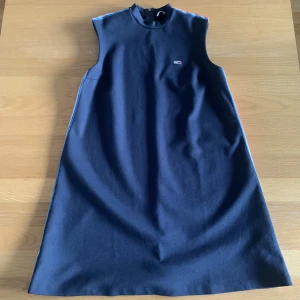 Klänning - Klänning från Levis, oanvänd. Säljer pga för liten. 