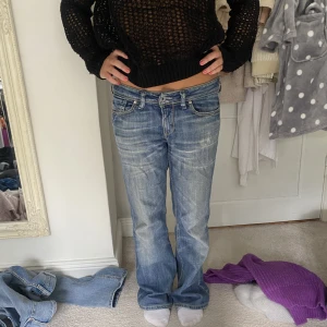 Diesel jeans - Lågmidjade diesel jeans, så snygga gillar att de är loose💖