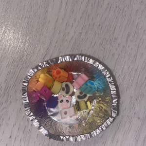 Djurpärlor - Massa olika djur och tassar finns nu tillsalu, ( EJ FRI FRAKT) 