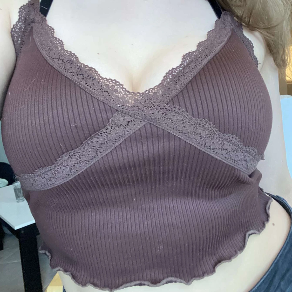 DIVIDED brun ribbad topp (M)