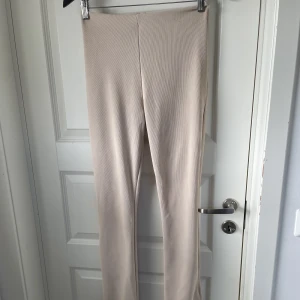 Byxor  - Byxor i bra skick.