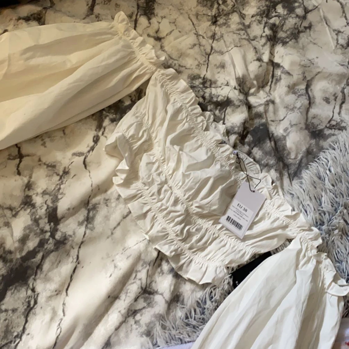 Fin blus från NA-KD i stolek 38👚🤩 - 91