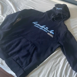 Hoodrich hoodie - Fint skicka