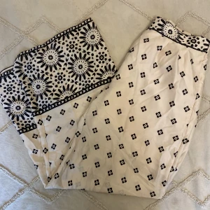 Satin pants - Wide satin pants from H&M. Size 40. Never worn✨