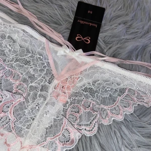 Hunkemöller trosor stl M  - Helt oanvända med lappen på