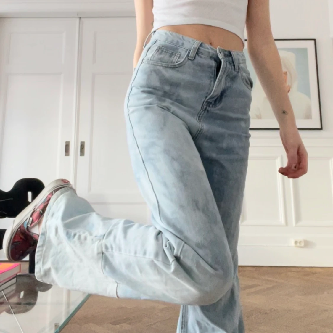 Baggy bleached jeans 