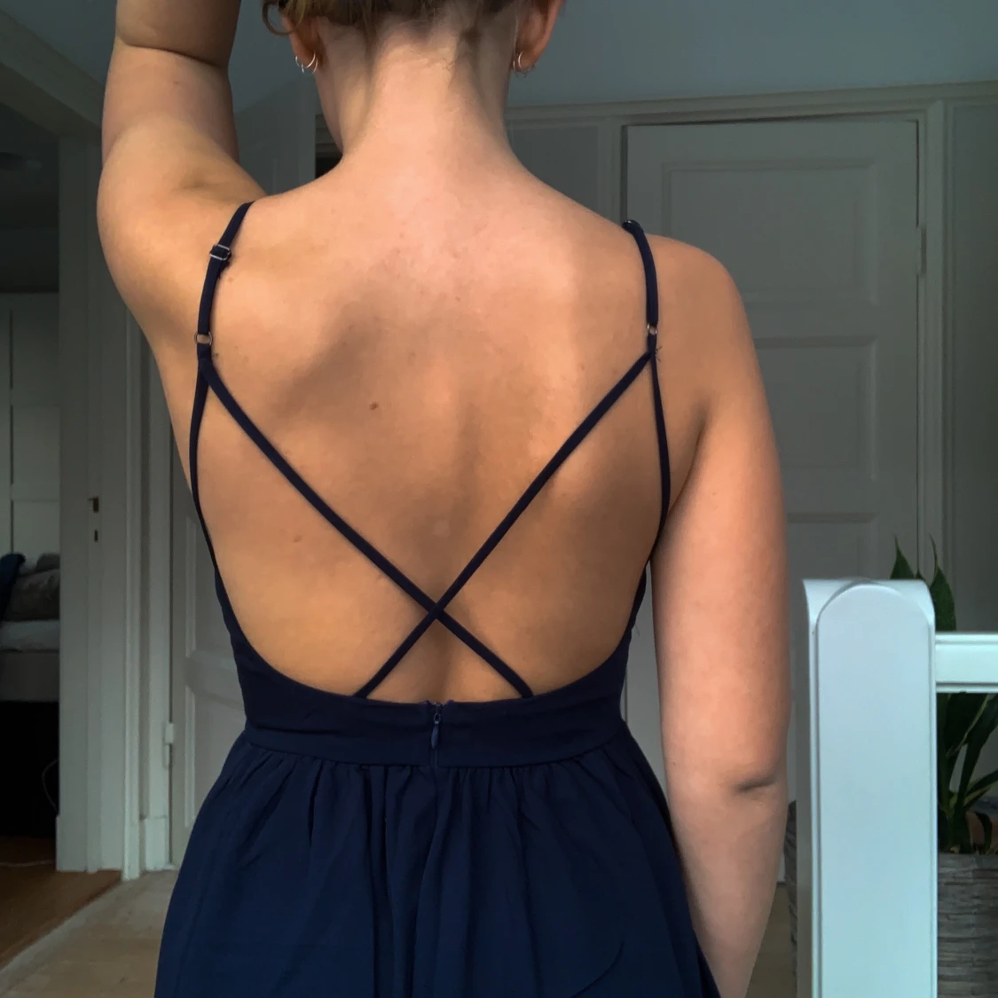 Marinblå Playsuit med öppen rygg - 91