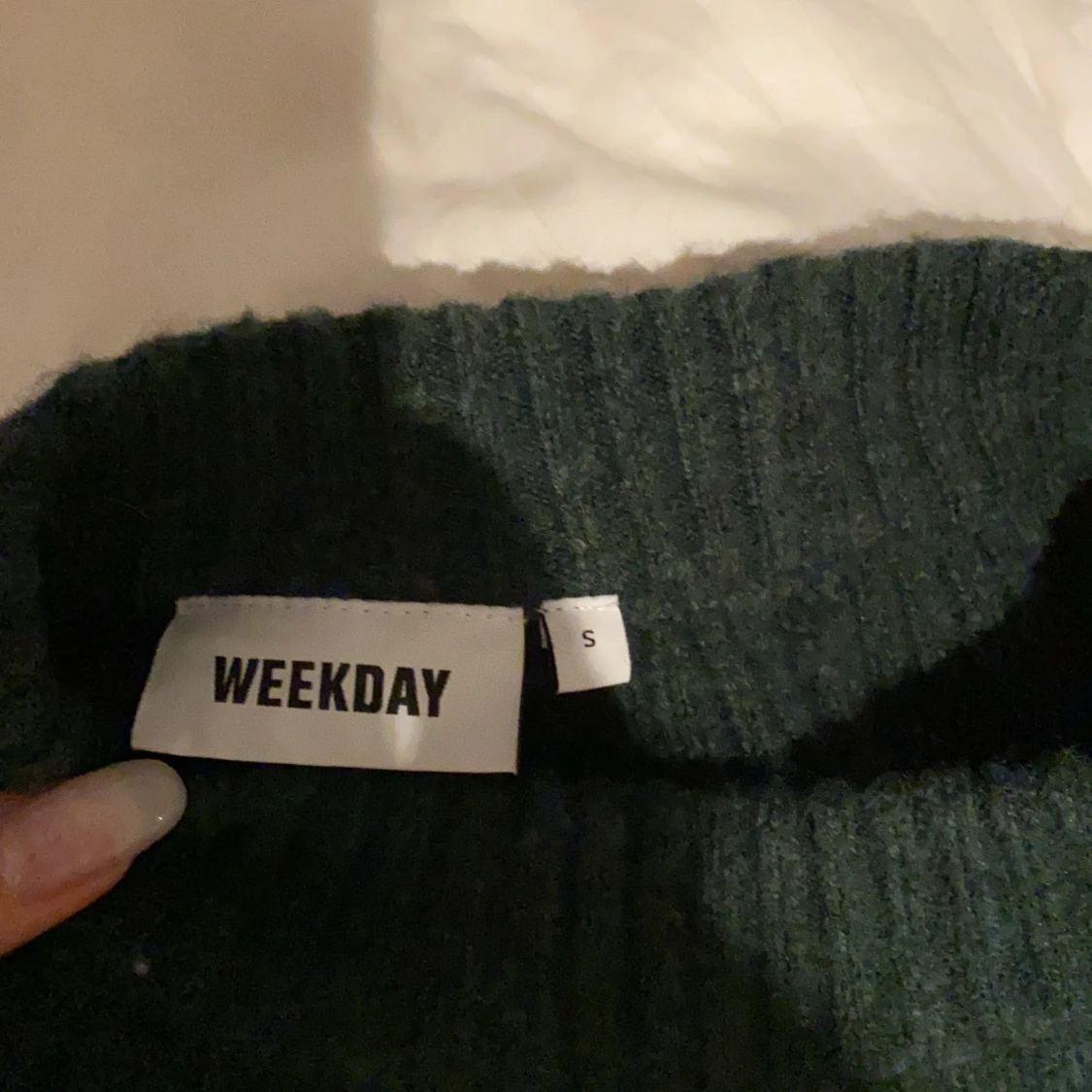 Grön stickad tröja  - 91