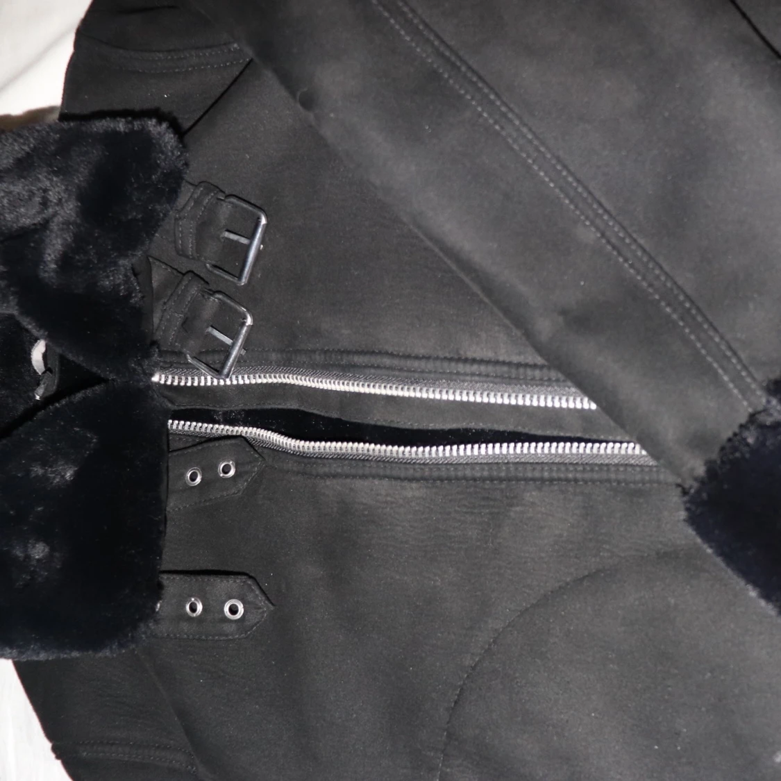 Biker jacka i storlek 38 - 90