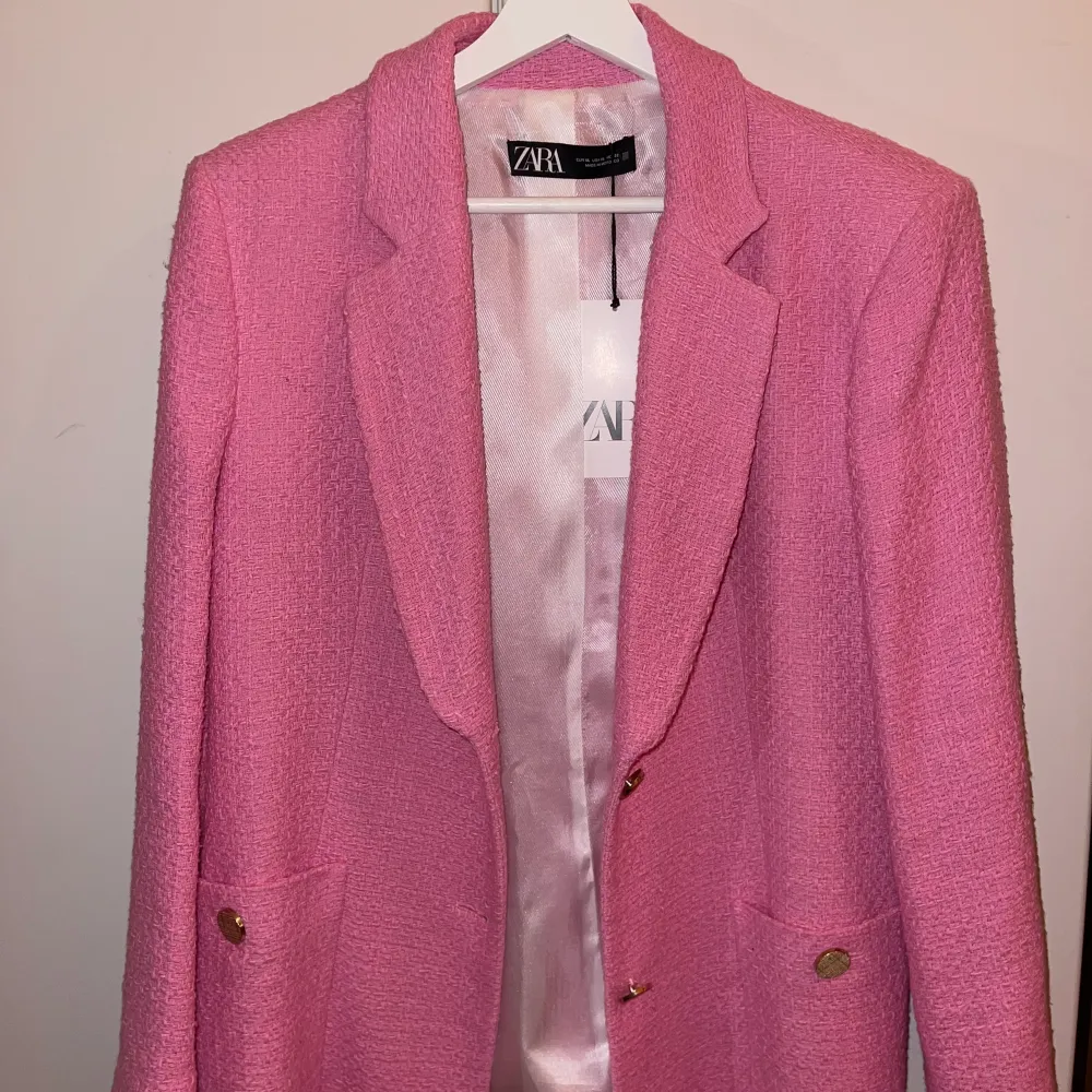 Oversized Blazer/ kavaj i rosa från zara. Aldrig använd!. Jackor.