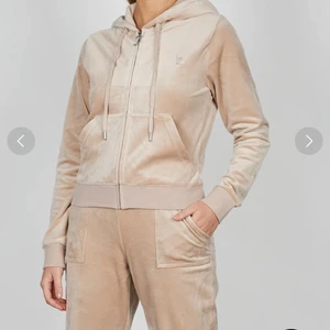 Juicy  couture  - Buda