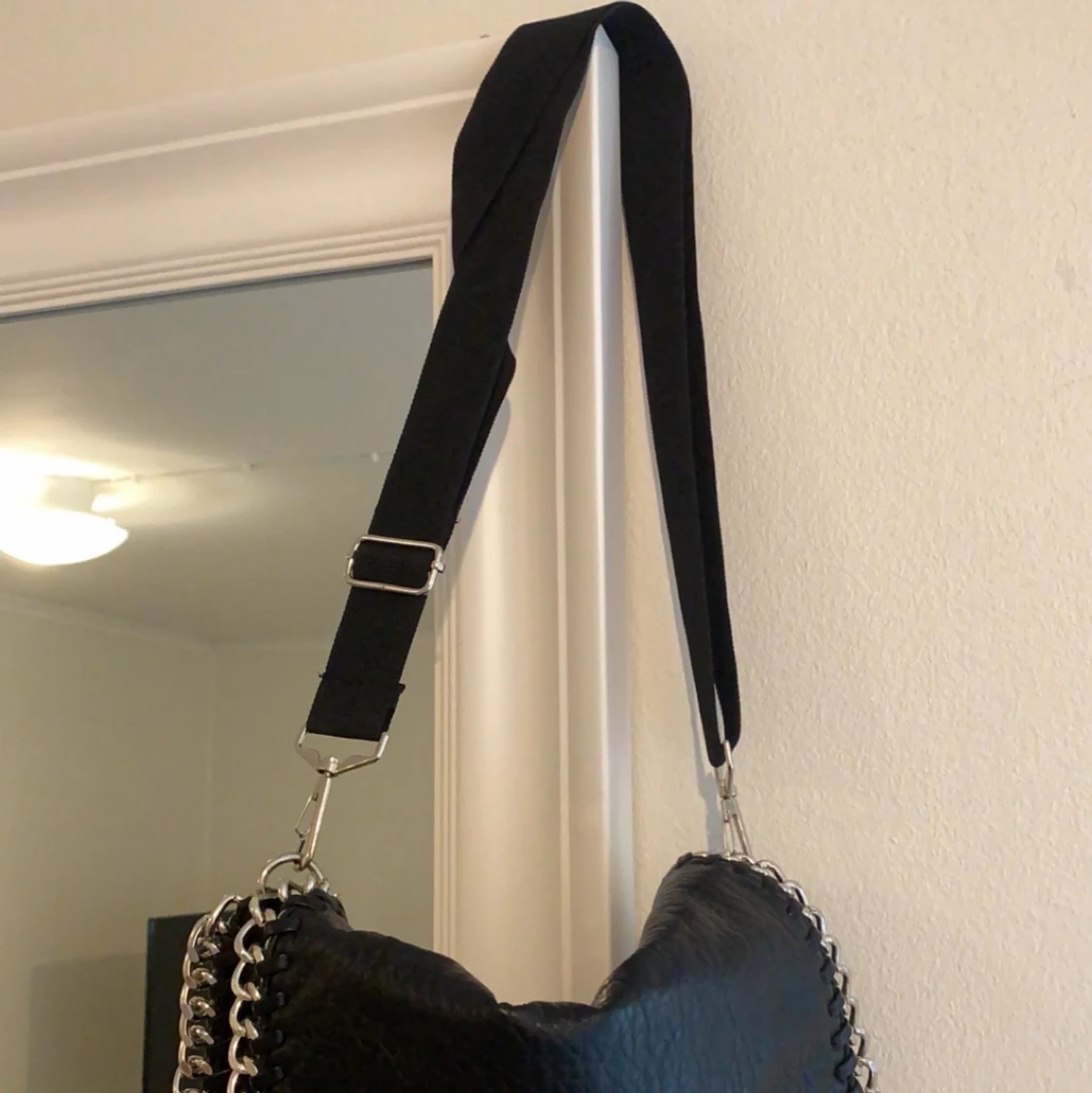 Scorett väska med tjockt band - 90