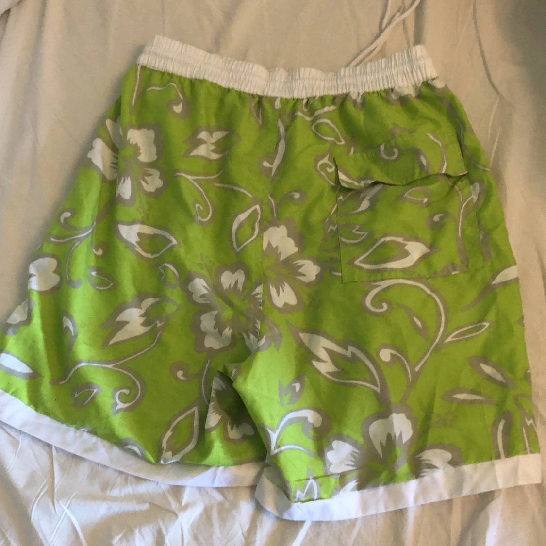 Badshorts köpta i Spanien. Tre fickor. XL - 90