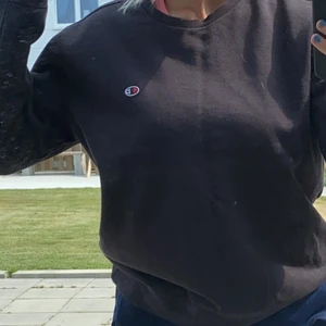 Champion  - Sweatshirt från champion