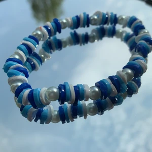 🦋Armband💙 - Detta är ett hem gjort armband💙