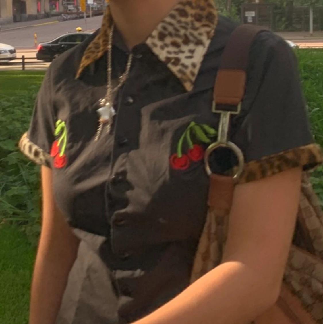 Skjorta med leopardkrage Y2K