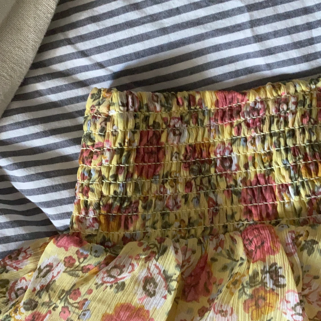 Blommig volangkjol - 91