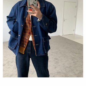 Brand new vintage style denim jacket - L size. Length:64 cm, chest: 110 cm, shoulder:51 cm