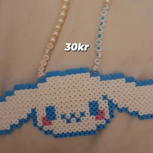 Cinnamoroll halsband  - Älskar men behöver pengar. Möts upp i Östersund eller postar